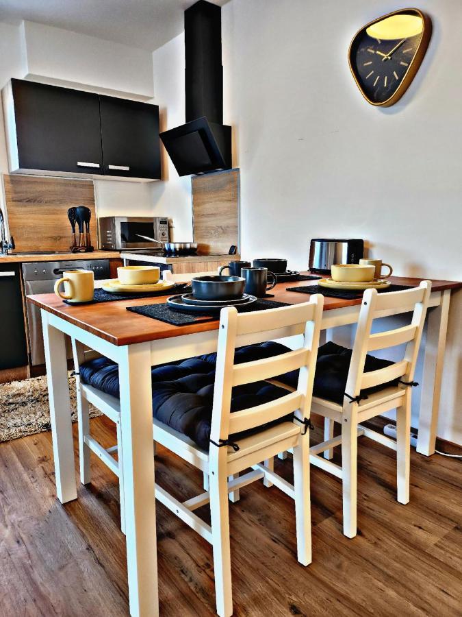 Lions Place Premium Apartments Comfort Optionaler Zugang Zum Spa- Bereich Heidenheim an der Brenz Esterno foto