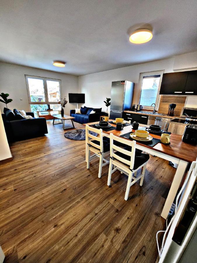 Lions Place Premium Apartments Comfort Optionaler Zugang Zum Spa- Bereich Heidenheim an der Brenz Esterno foto
