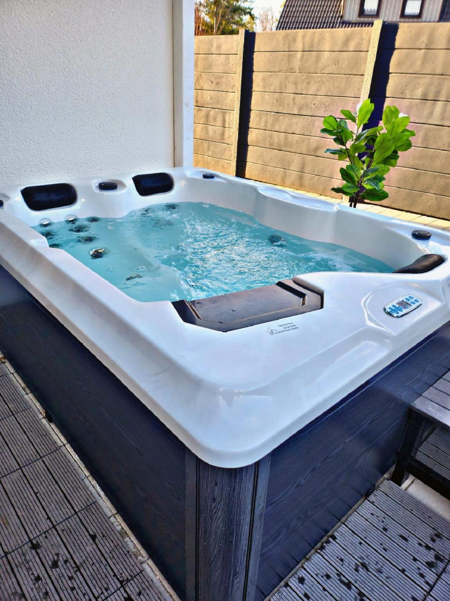 Lions Place Premium Apartments Comfort Optionaler Zugang Zum Spa- Bereich Heidenheim an der Brenz Esterno foto