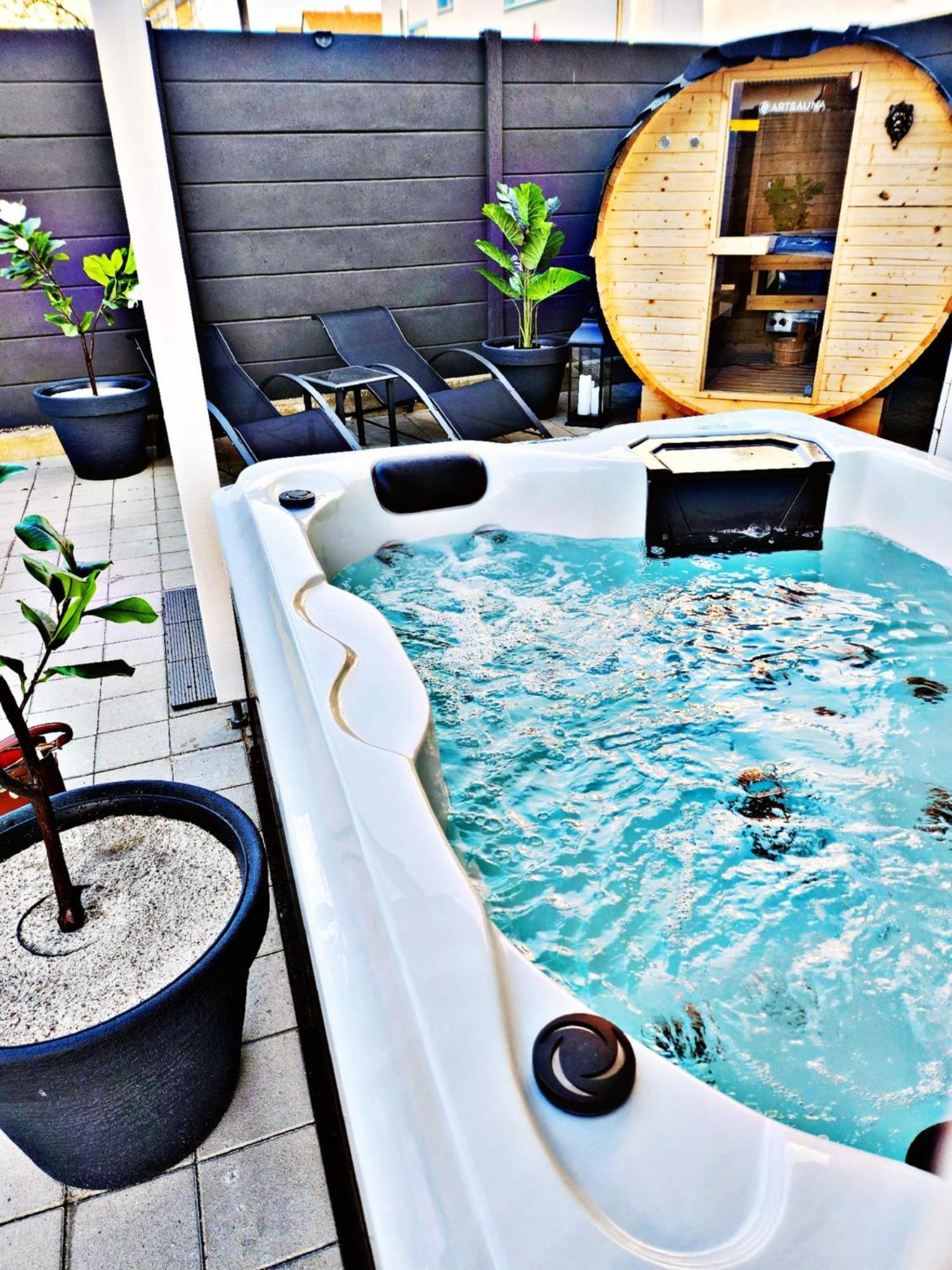 Lions Place Premium Apartments Comfort Optionaler Zugang Zum Spa- Bereich Heidenheim an der Brenz Esterno foto