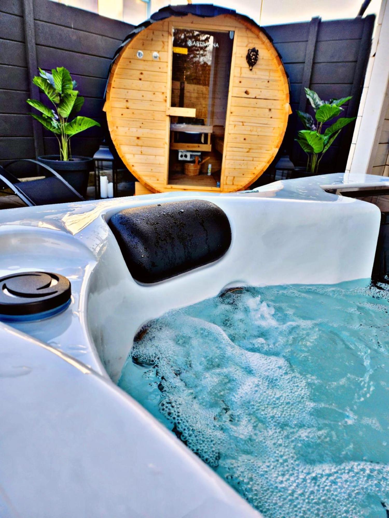 Lions Place Premium Apartments Comfort Optionaler Zugang Zum Spa- Bereich Heidenheim an der Brenz Esterno foto